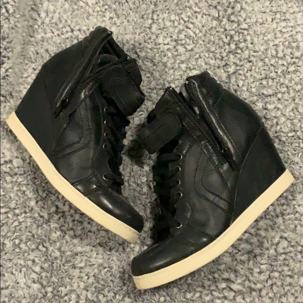 Black Wedge Shoes